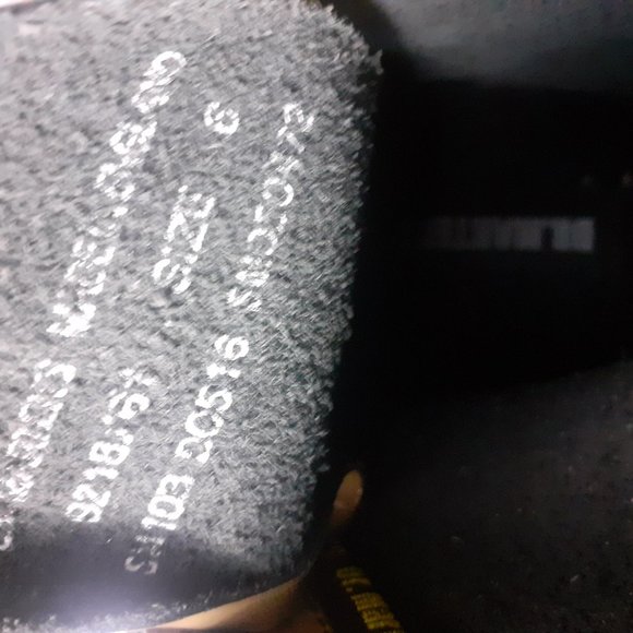 Mustard Yellow Docs, Dr. Martens PATENT LEATHER WATERPROOF Boot Made in England - Picture 5 of 9